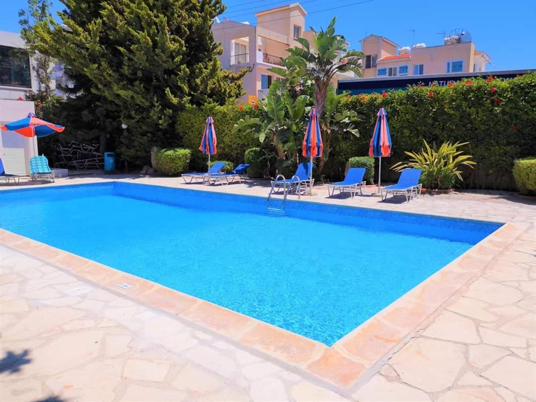 Pafia Modern Apartment Paphos Exteriör bild